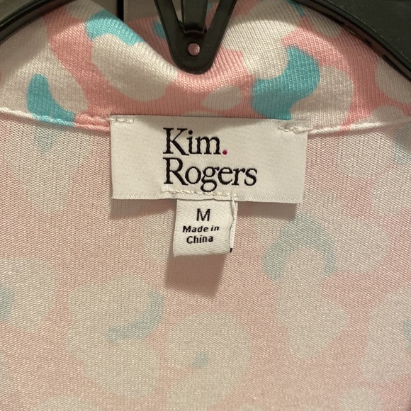 Kim Roger’s button up Leopard Print tunic top Size Medium - Picture 4 of 5